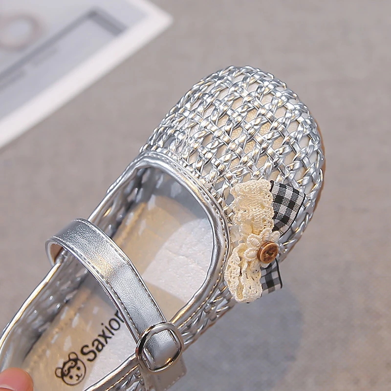 여아 비치 샌들 속이 빈 스윗 보우 키즈 샌들 다용도 소프트 솔 2026 여름 신상 아동 예쁜 신발 한국 스타일