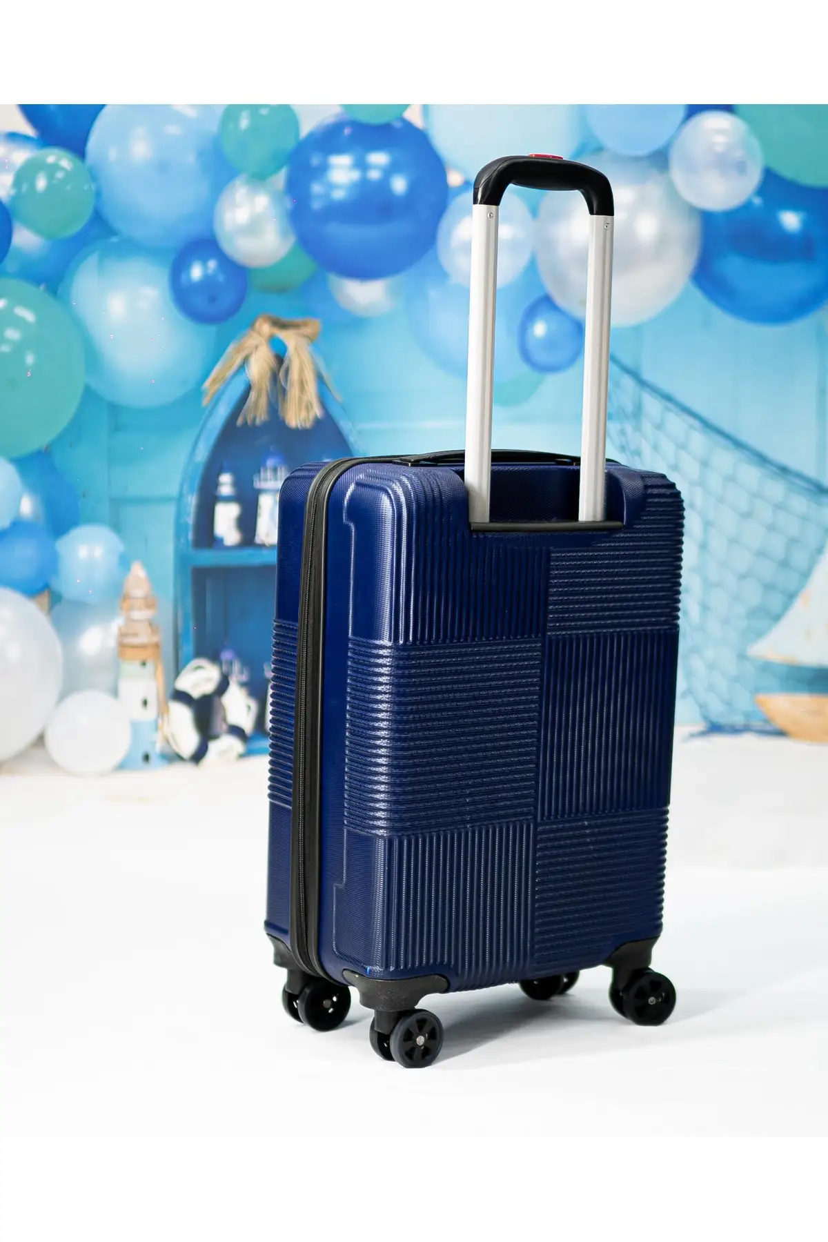 Suitcase Cabin Size Suitcase (4 wheels) Unbreakable