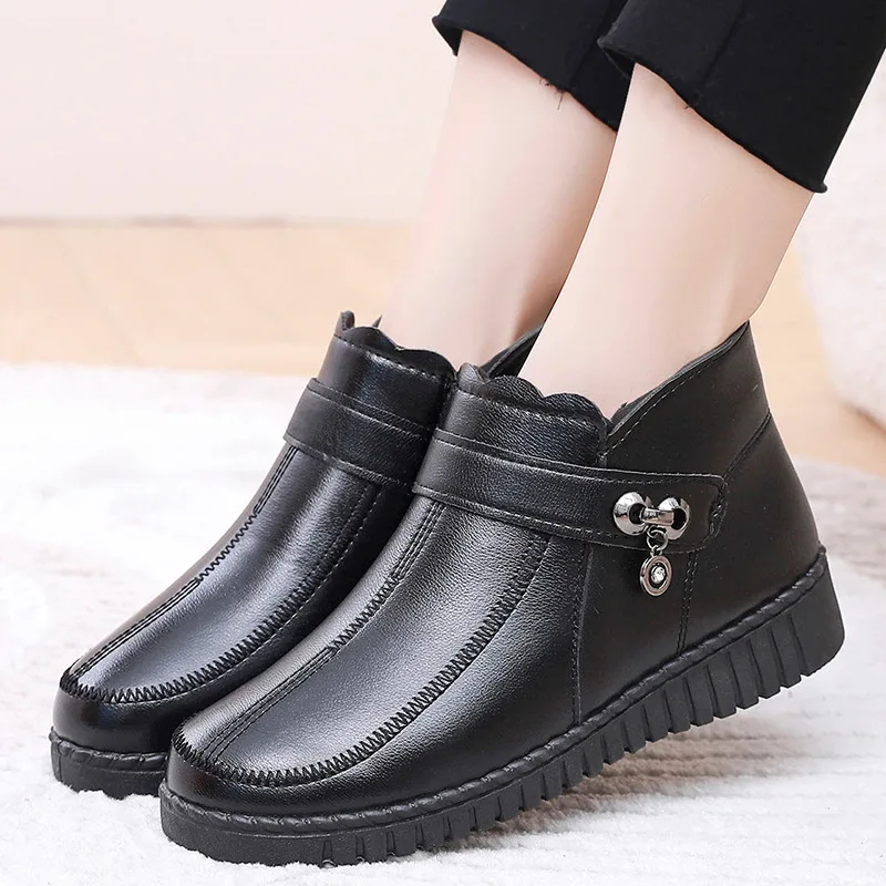 

Womens Ankle Boots Winter 2024 New Leather Fashion Causals Boots Classic Light Shoes Women Short Booties Black Botas de mujer