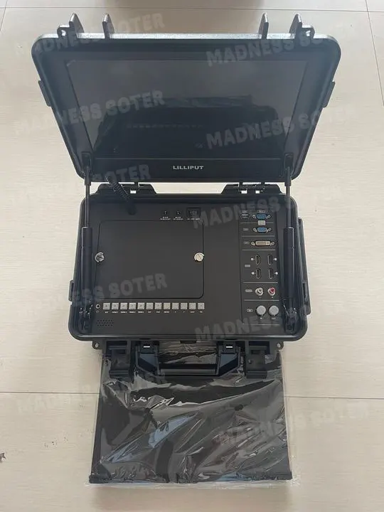 BM120-4KS 12.5'' with carry on 4K broadcast director monitor + suitcase and V B