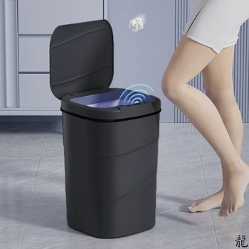Touchless Smart Sensor Trash Can 1