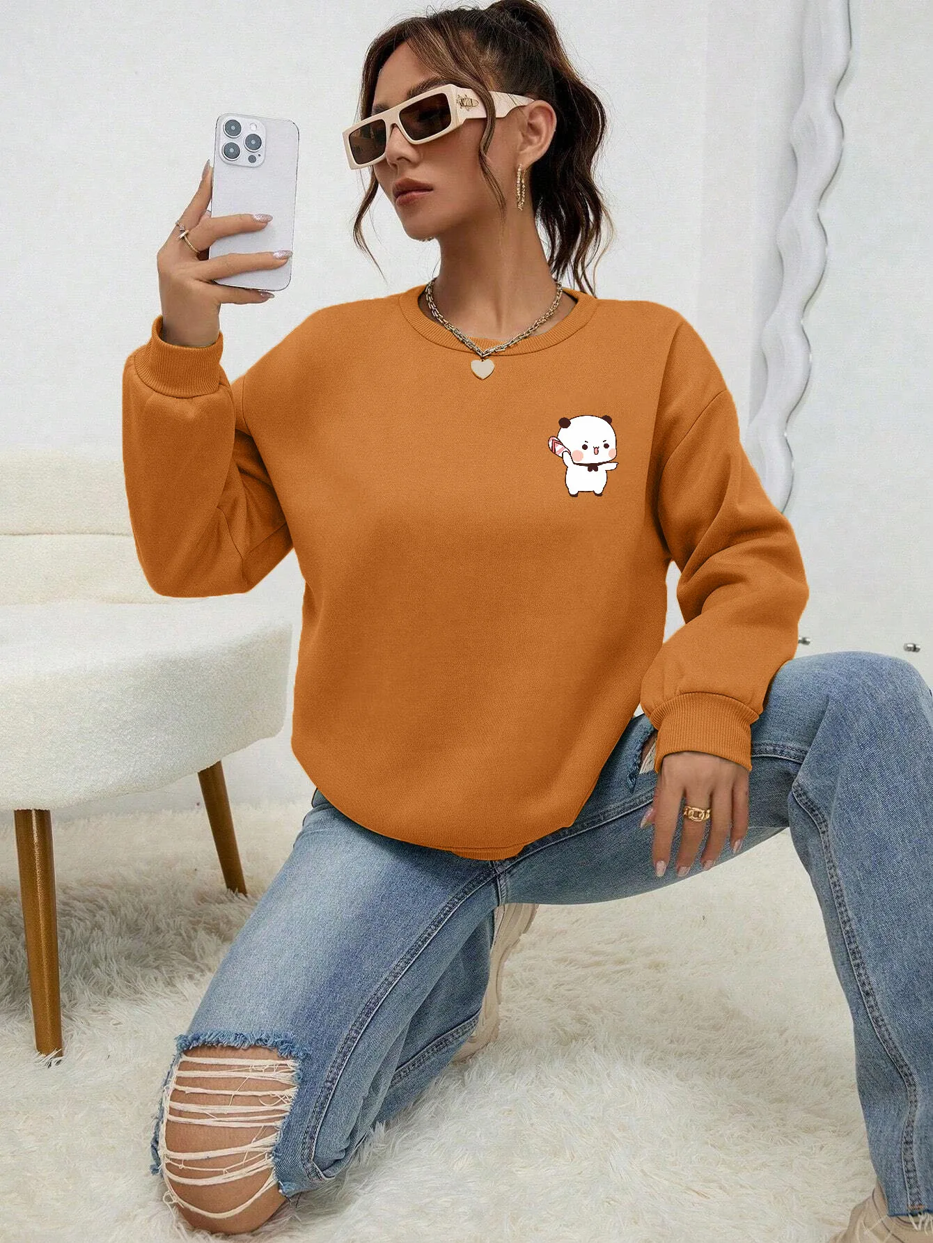 Lovely Bubu Is Throwing Flip-Flops At Dudu  Printing Sweater Women Fashion O-Neck Hoodies Autumn Fleece Pullover Comfortable Top 4