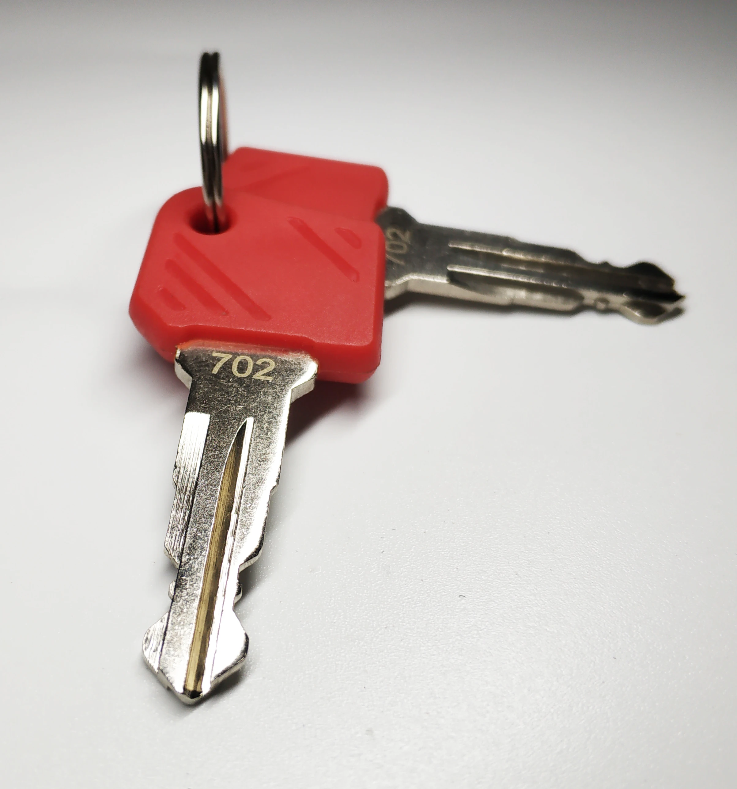 Ignition Key 2 Pcs 702 key For Jungheinrich ECE220/ETV114N 28520490.