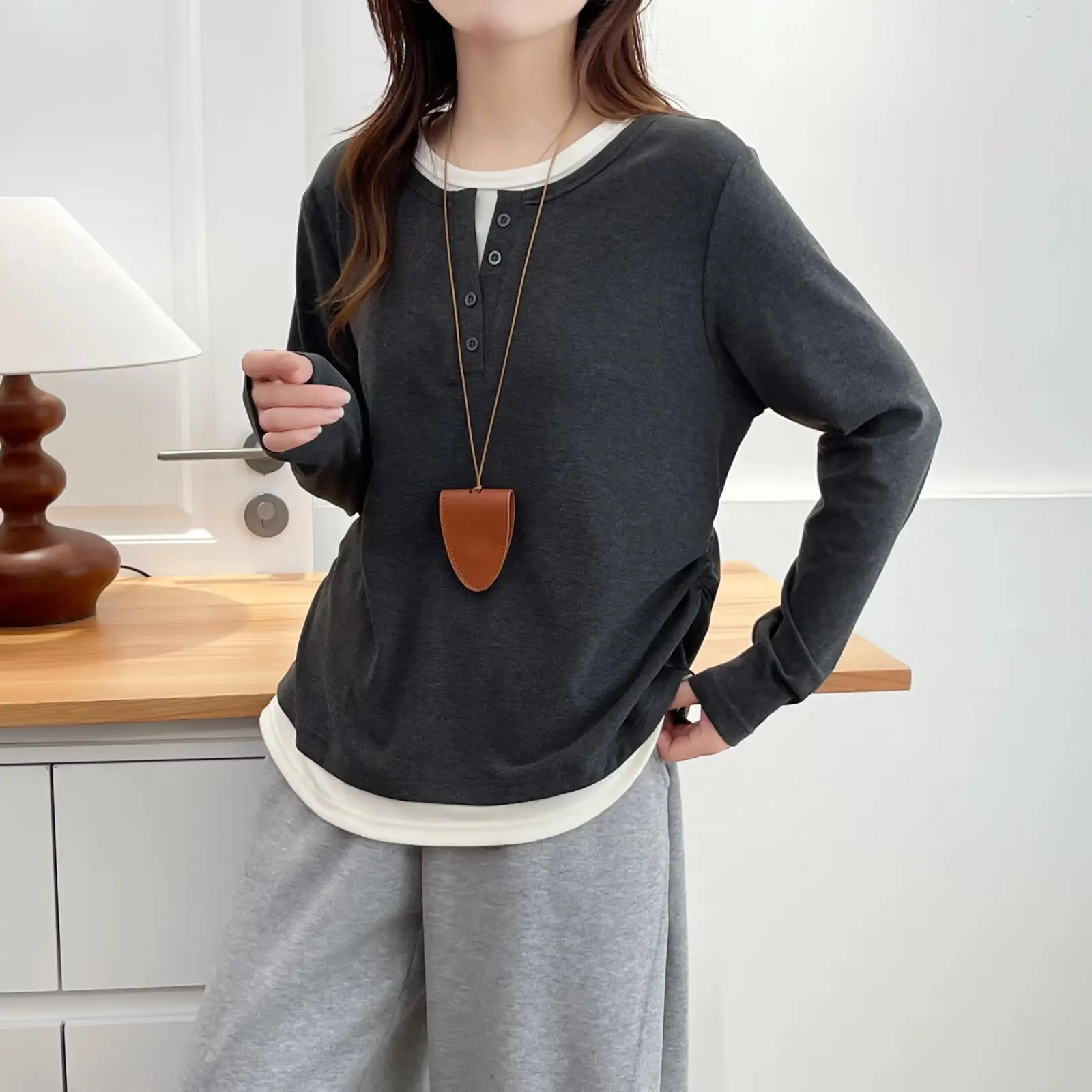 XXXXL Fashion Plus Size Women's T-Shirt Fake 2 Pieces Long Sleeved Stylish Tops Autumn Oversized Fold Side Base Tees 8223