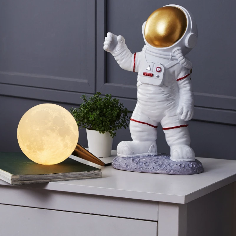 Modern Table Lamp Astronaut Wall Sconce Desk Lighting Fixture Children Room Bedroom Decor 3D Moon Spaceman Desktop Night Light 3
