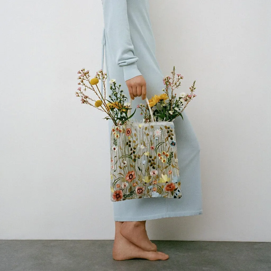 Handmade Retro Flower Embroidered Shoulder Bag - Womens Lace Tote for Beach and Art