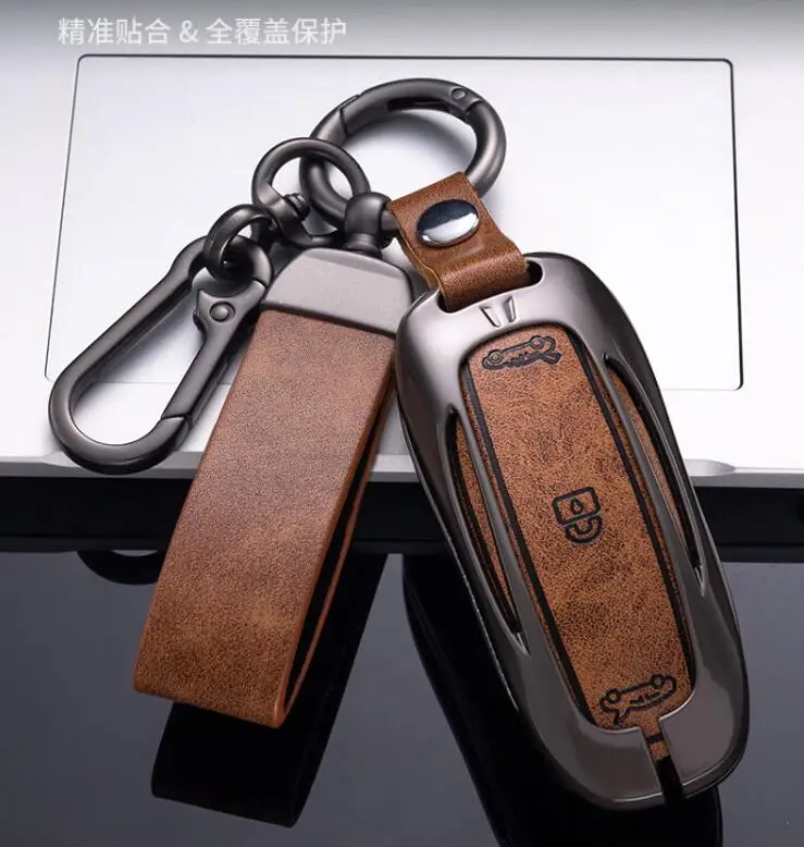 Zinc Alloy Leather Key Case Cover Holder with Protector Keychain