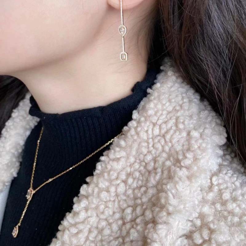 European Luxury Jewelry Silver 925 Fashion Women's Necklace with Zircon Droplet Shape Pendant for Daily Wear and Holiday Gifts