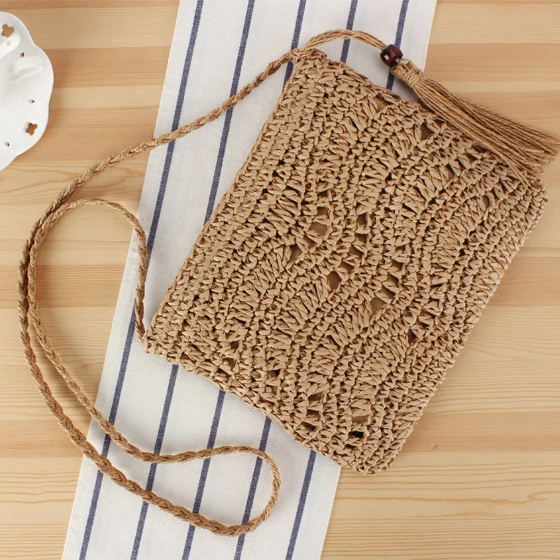 Hand-woven bag new Joker tassel Messenger bag seaside holiday beach woven bag