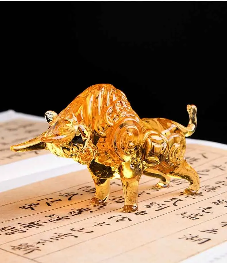Kristallbullen-Skulptur, Kunsthandwerksornament, Desktop-Dekoration für Wohnzimmer, kreative Kunstwerke, Tierstatue, nordische Geschenke, individuell – Detail 11