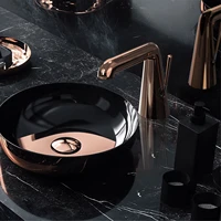 ก๊อกน้ำห้องน้ำหรูหราทันสมัยสีโรสโกลด์แบบรูเดียวพร้อมวาล์วเซรามิก โครงสร้างทองเหลืองแท้ น้ำร้อนและน้ำเย็น 4