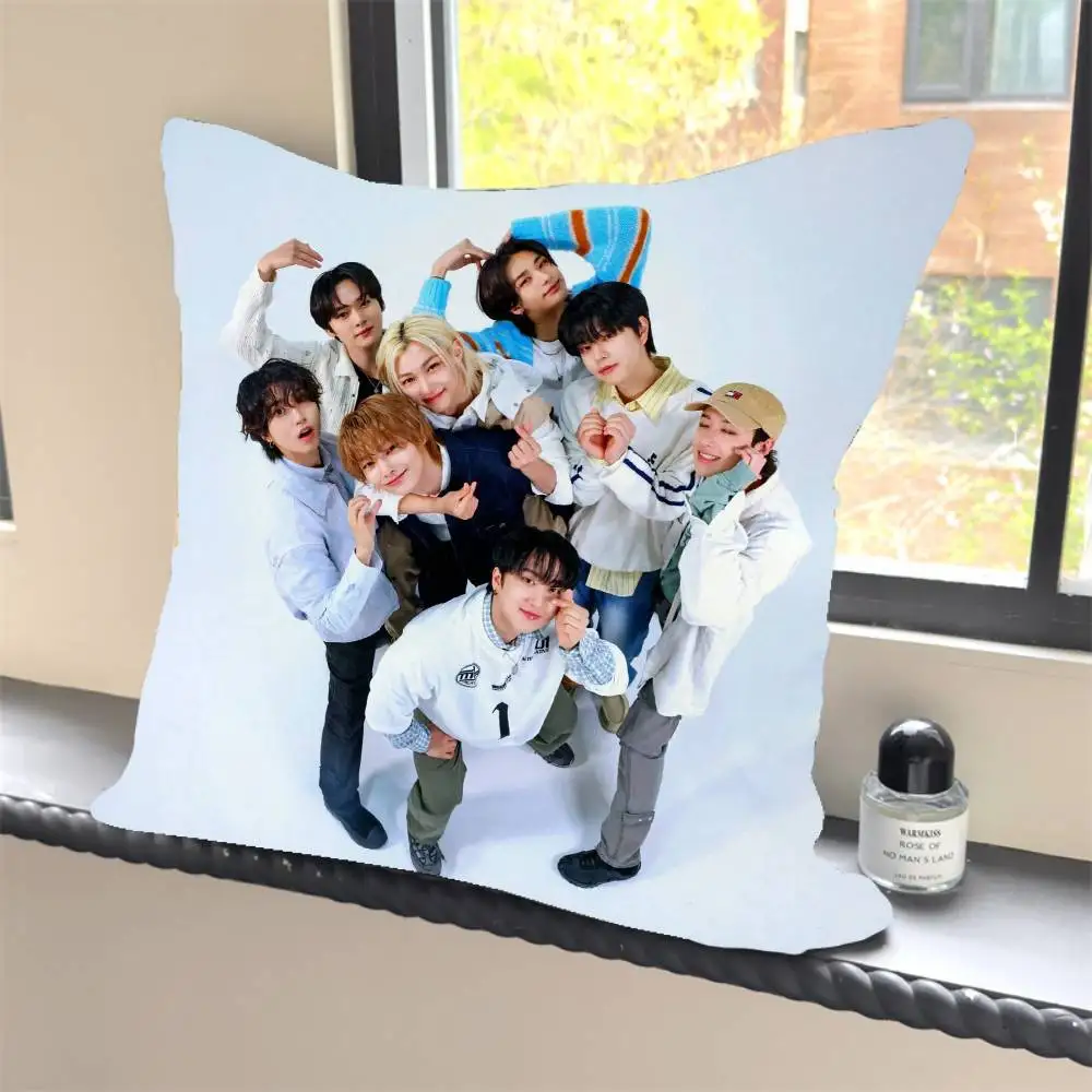 1PC KPOP S-Stray K-Kids Kissenbezug Quadrat Schlafzimmer Sofa Freizeit Komfort Kissen Auto Dekoration – Detail 7