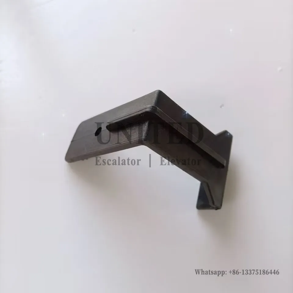 10pcs FAA370B1 Elevator Door Skate Parts Black L-Shaped Bracket For AT120