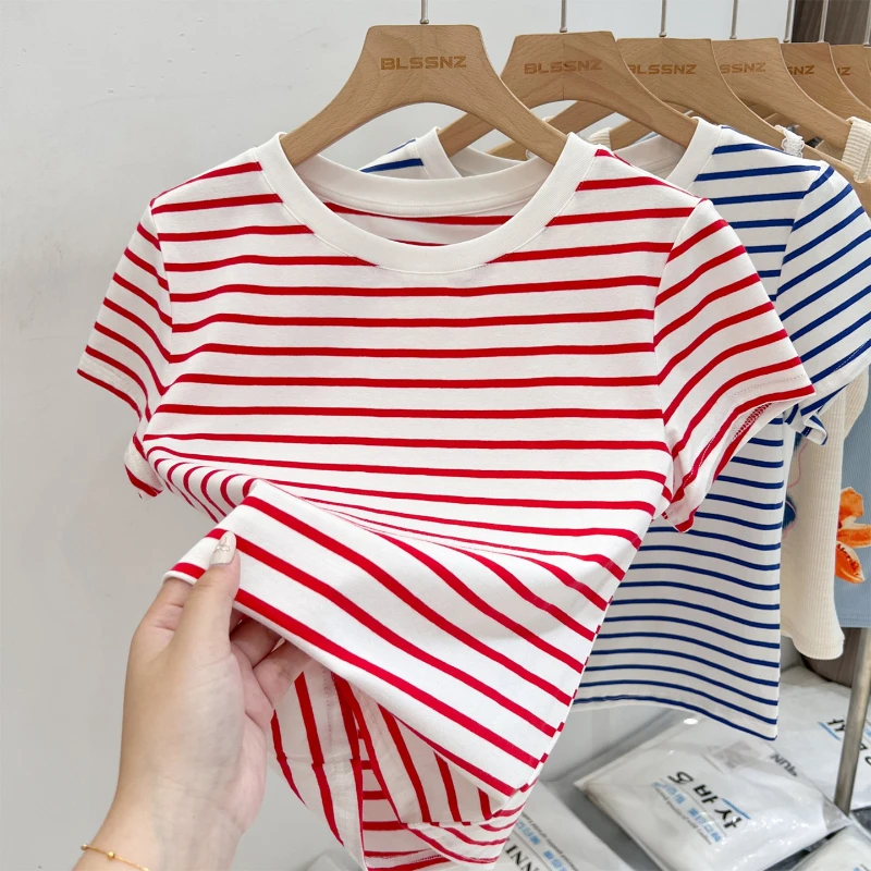 Gestreiftes Kurzarm-Damen-T-Shirt 2026 Sommer Neuheit Baumwolle Lässig Vielseitig Schlanke Passform Modische Oberteile Farbblock-Shirt