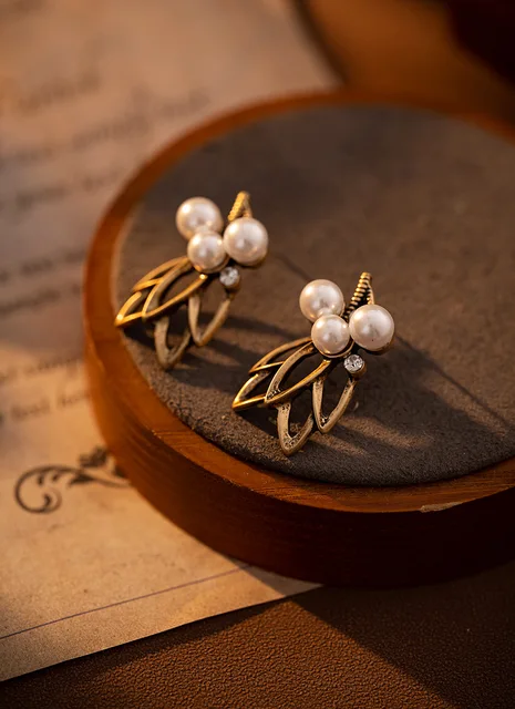 set ancient jewellery designs