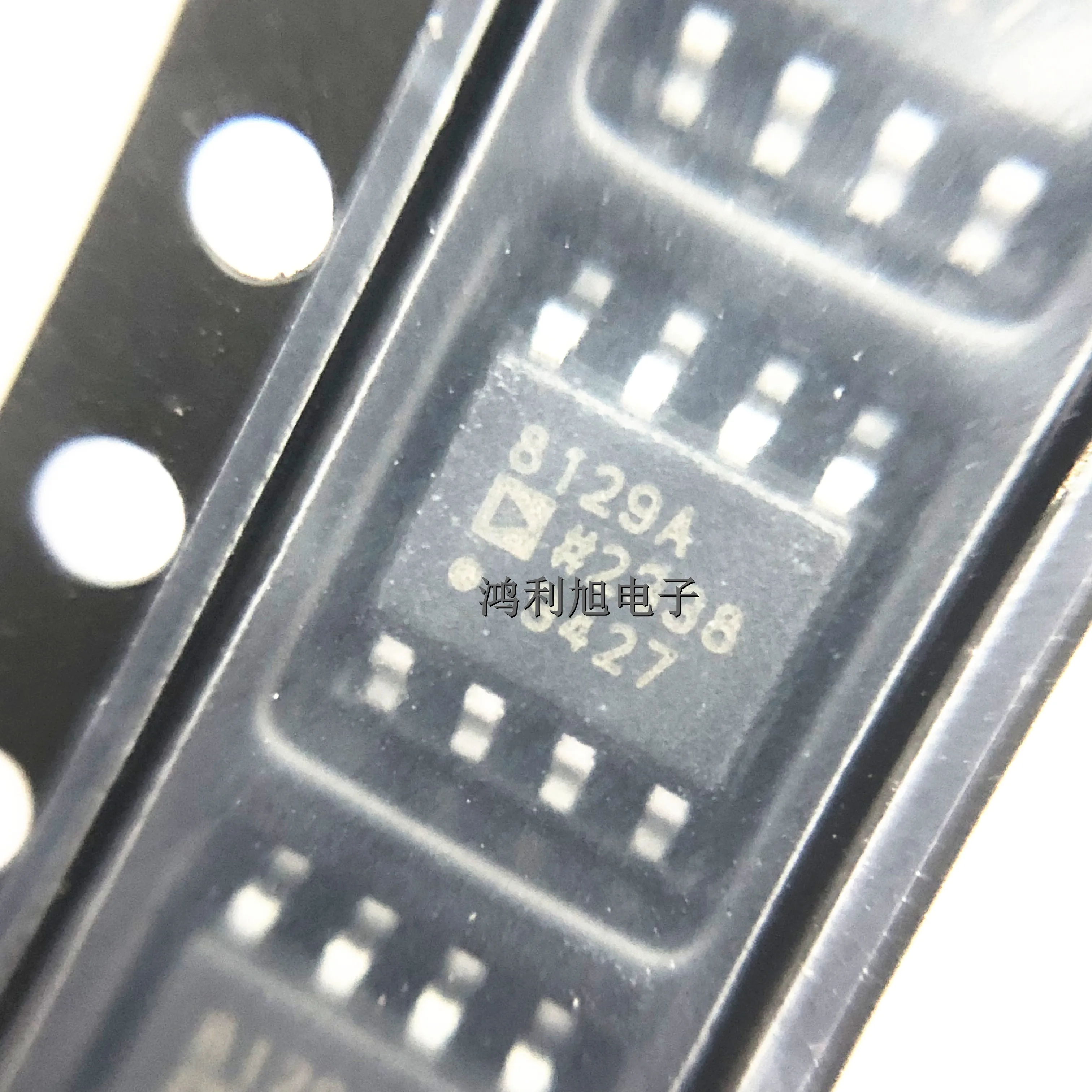 

1 шт./партия AD8129ARZ AD8129ARZ-REEL7 MARKING 8129A SP Amp DIFF приемник Amp Single ± 12,6 в/25,2 в 8-контактный SOIC N T/R
