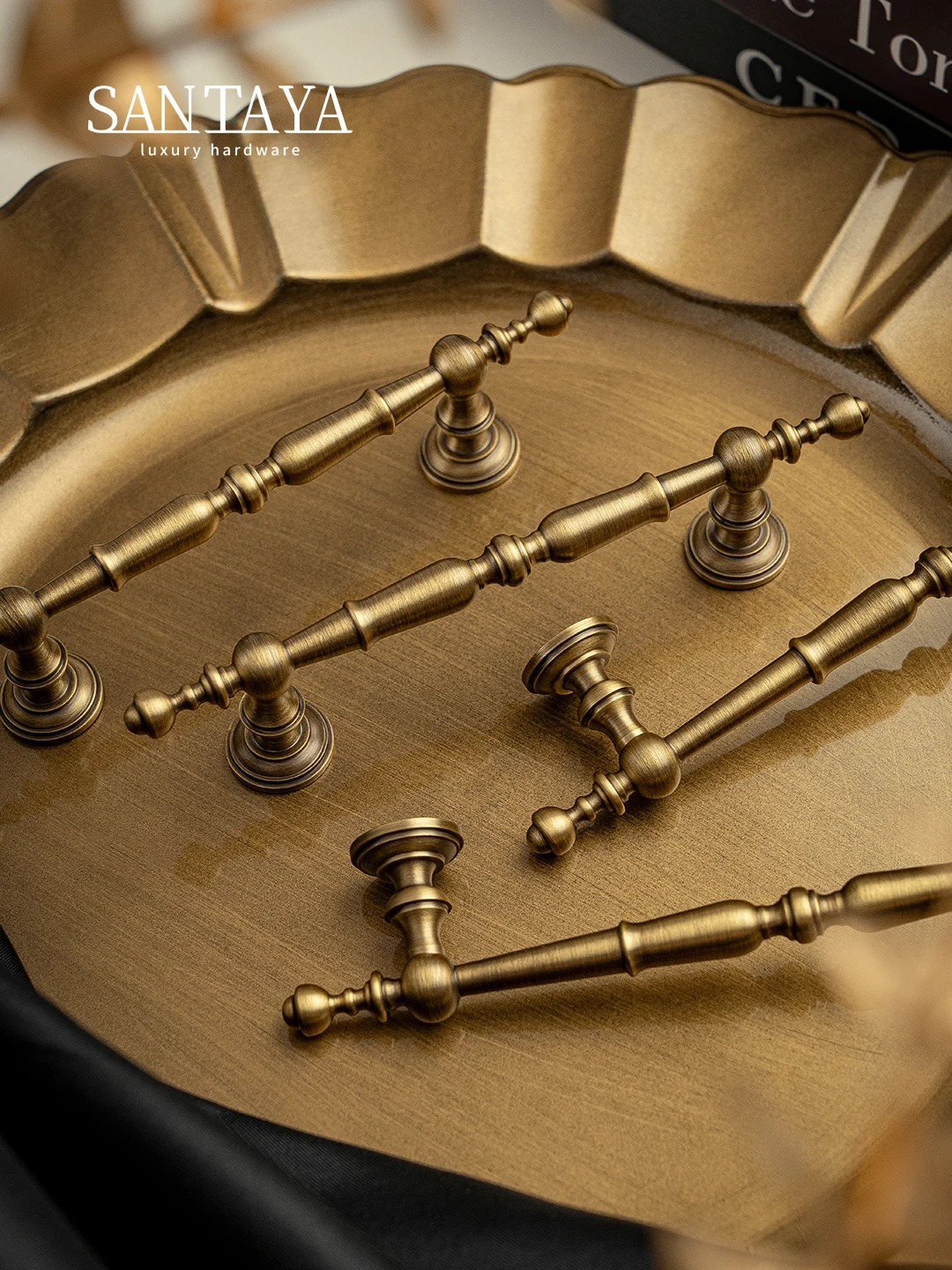 Santaya มือจับตู้ครัวทองเหลืองโบราณแท้ มือจับลิ้นชักตู้เสื้อผ้า มือจับสีบรอนซ์ 1