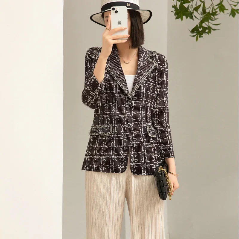 Miyake Pleated Suit Jacket Women 2024 Spring and Autumn New Fashion Commuter Single-breasted Printed Fashion Versatile Short Top