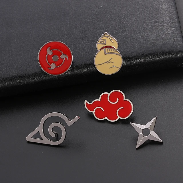 Naruto Akatsuki broche Pin Konoha Aldeia Ninja Uzumaki Uchiha Sharingan  Shuriken Dardo Vermelho Nuvem Emblema Anime Cosplay Prop - AliExpress