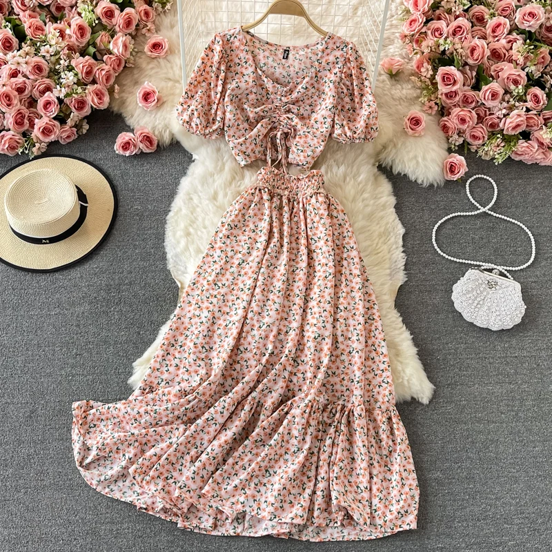 Hikigawa Chic Fashion 2 Piece Women Set V Neck Floral