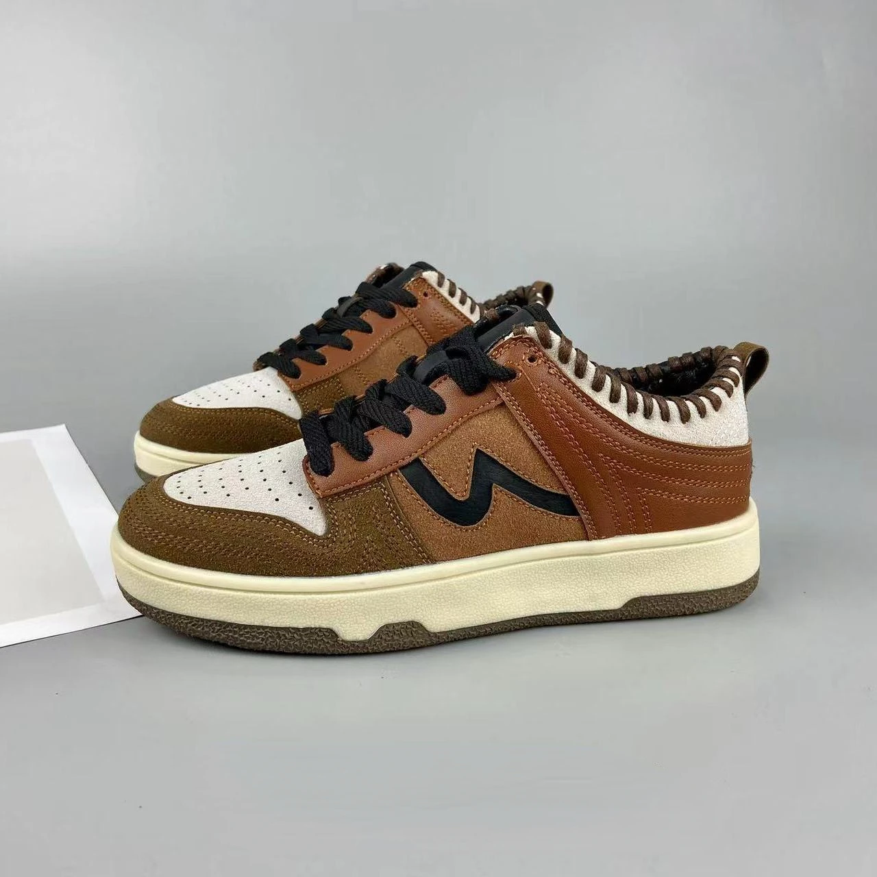 

2023 Summer New Trendy Women's Shoes Sports Leisure All-match Moral Training Shoes Women woman designer shoes