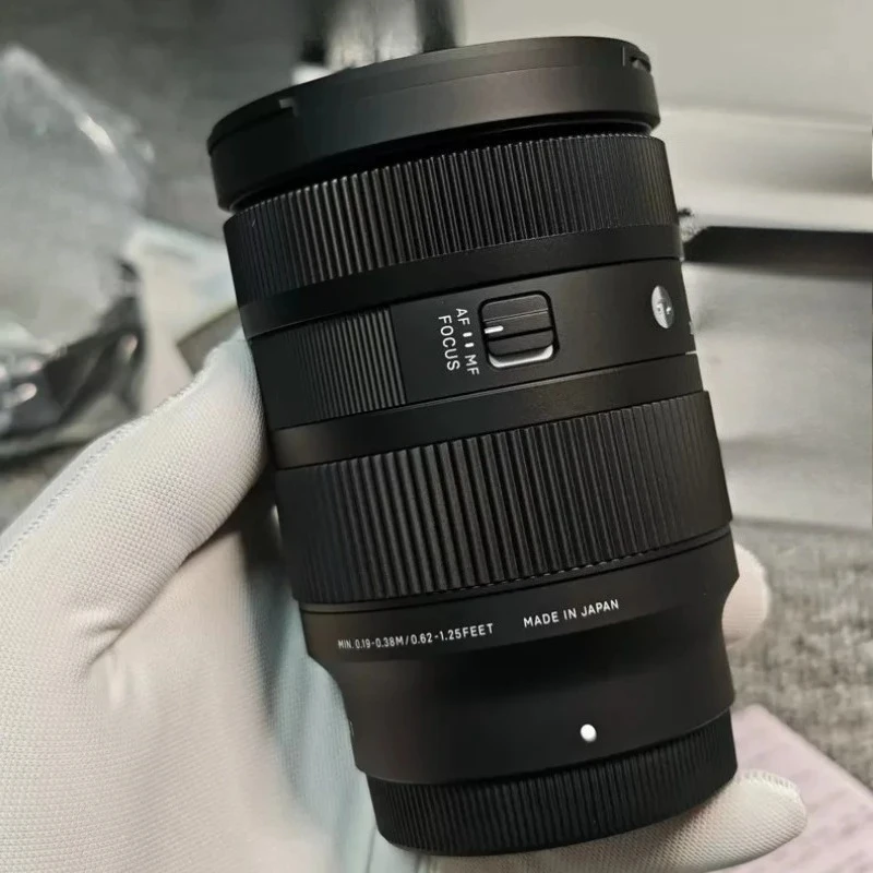 시그마 28-70mm F2.8 DG DN 렌즈 풀프레임 마이크로 포서드 고정 렌즈 ( 또는 L 마운트용) 95% 새 상품