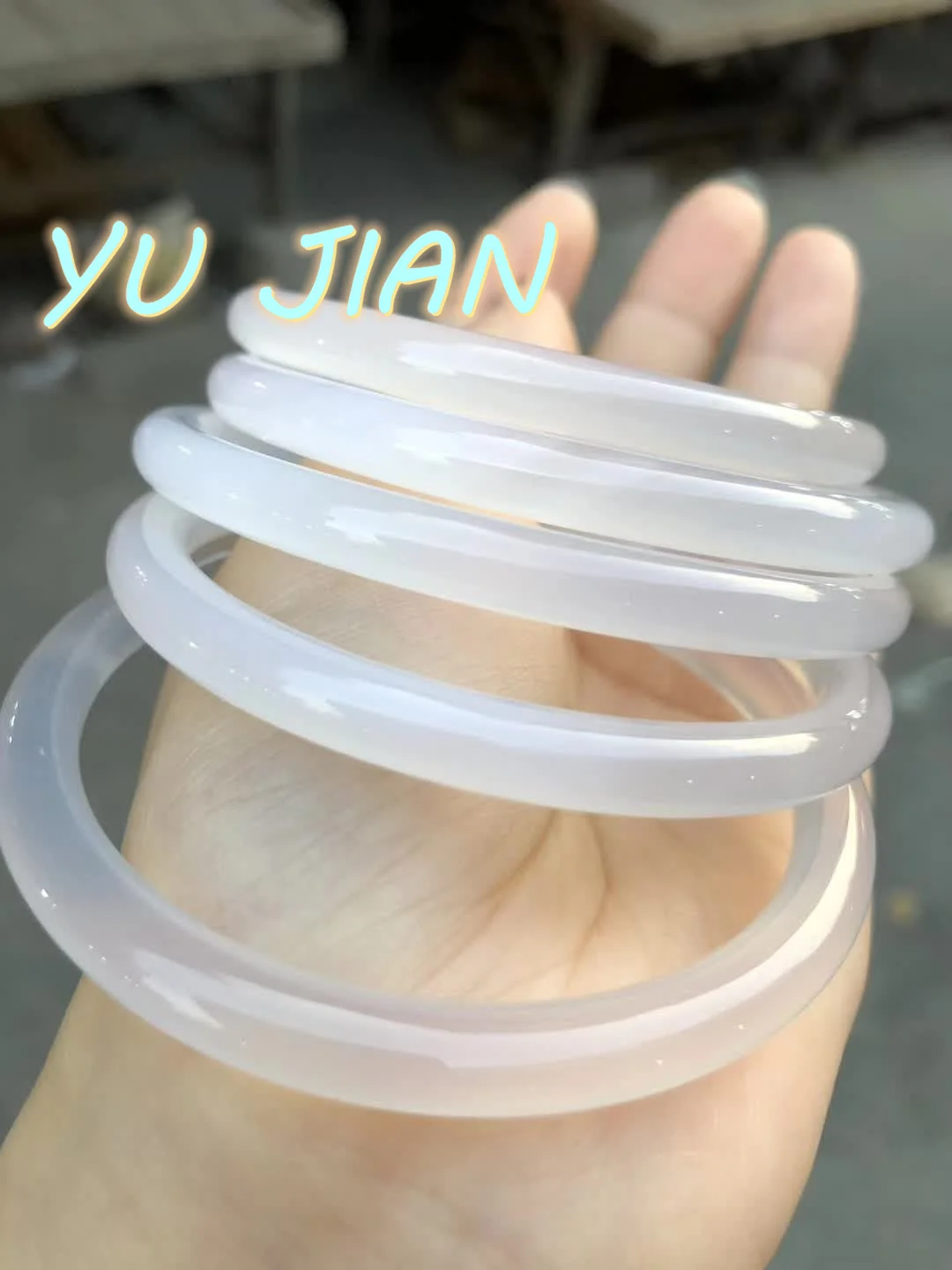 Newest High Ice Chalcedony Bracelet Ice-through Exquisite High-Quality Perfect Jade Handring Bangles Fine Hand-hewelry Jewelry
