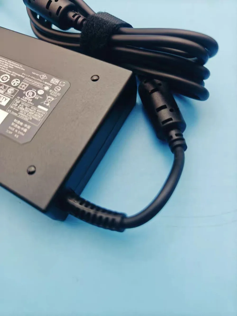 MSI Sword 15 A11UG-064AU 노트북용 180W 충전기 20V 9A AC 어댑터 전원 공급 코드 4.5*3.0mm ADP-180TB H