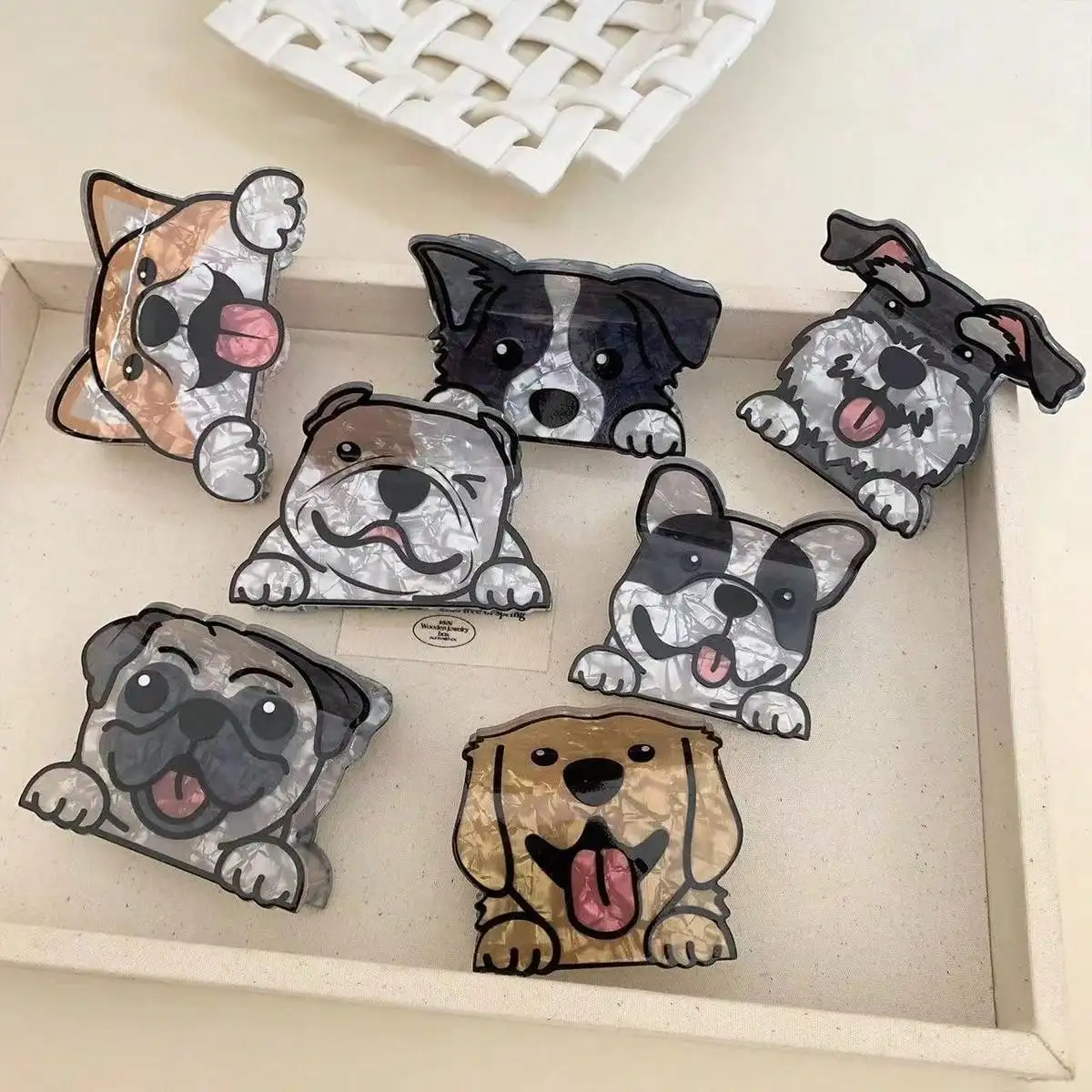 1pc Frauen Acryl Cartoon Tier goldenes Haar Corgi niedlichen Haars pange Hai Clip gewickeltes Haar Schachtel halm Clip