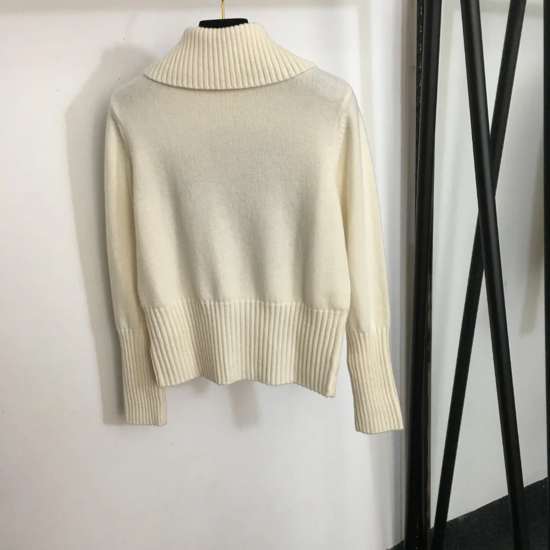 

2023 Women's Top New Fashion Lapel long-Sleeved Pullover Sweater Beige White Black 9940