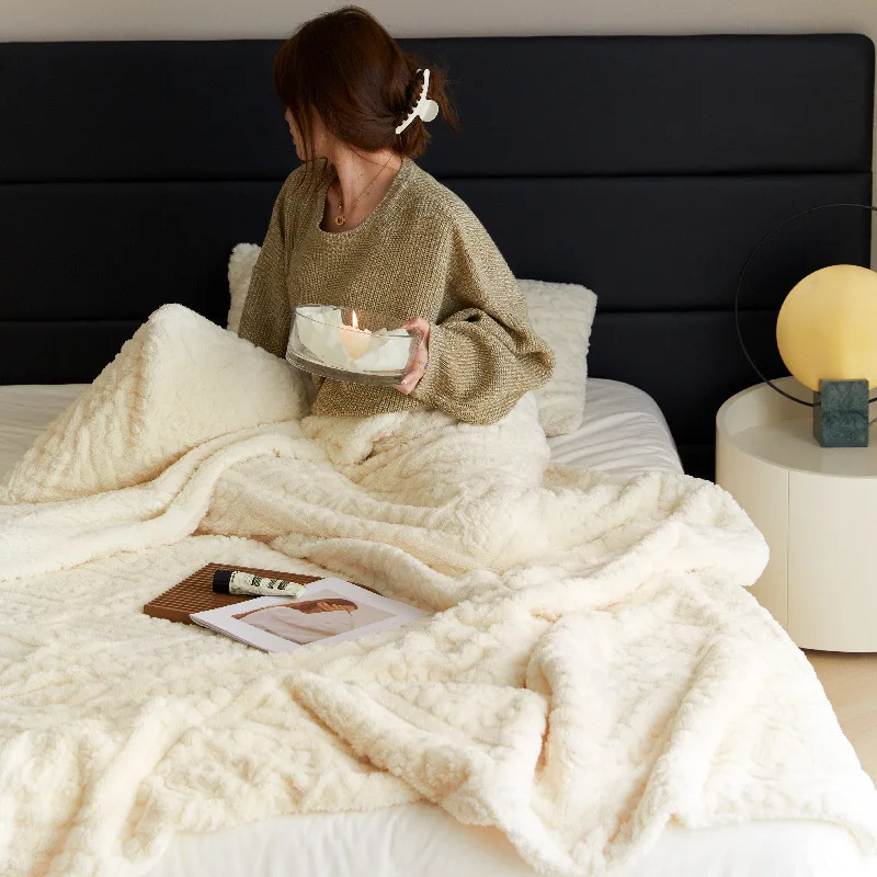 ǫ���� �÷��� ���, �ε巯�� ������ ħ�뺸, �̴ϸָ���Ʈ ���Ÿ� �ܿ� ������ �Ǻ� ģȭ�� ���� ����, IG ������ ���� Ŀ��