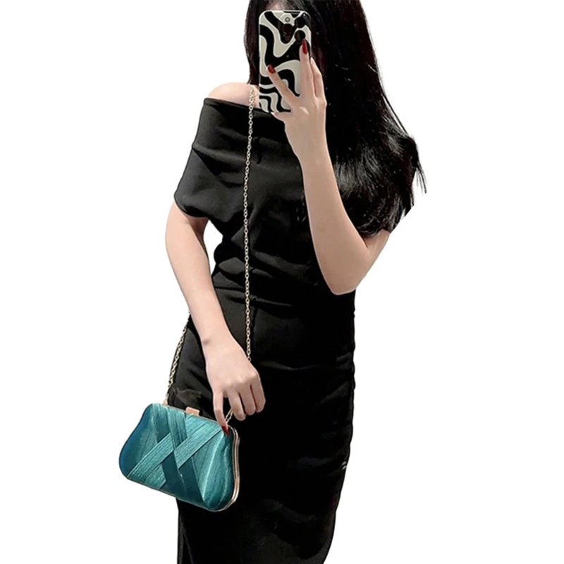 Trendy Evening Bag Clutch Handbag the Perfect Accessory for Elegant Gatherings E74B