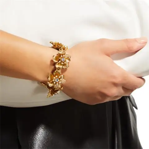 

Temperament Floral Retro women's bracelet