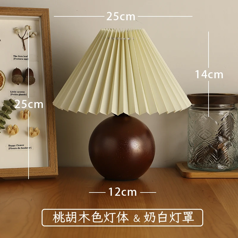 

Прикроватная лампа для спальни, простые декоративные лампы из массива дерева для гостиной, прикроватного столика, кабинета