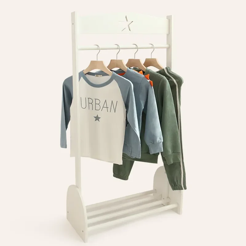 Рисунок 3 - Детская деревянная вешалка для одежды