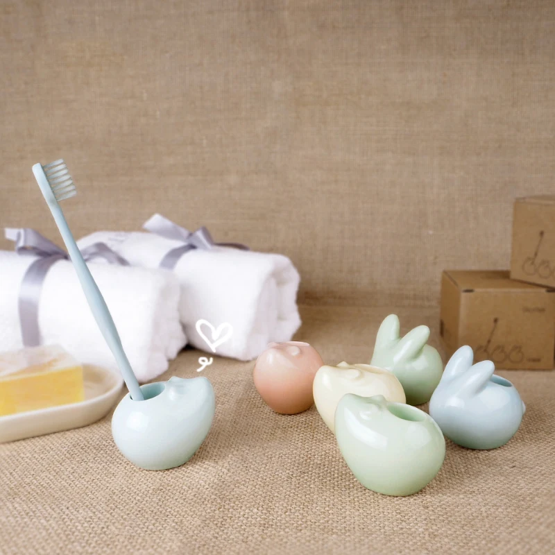 Decorative Ceramic Toothbrush Holder Sandstone Creative Toothbrush Holder Mini Animal Ornaments Bathroom Decoration Accessories