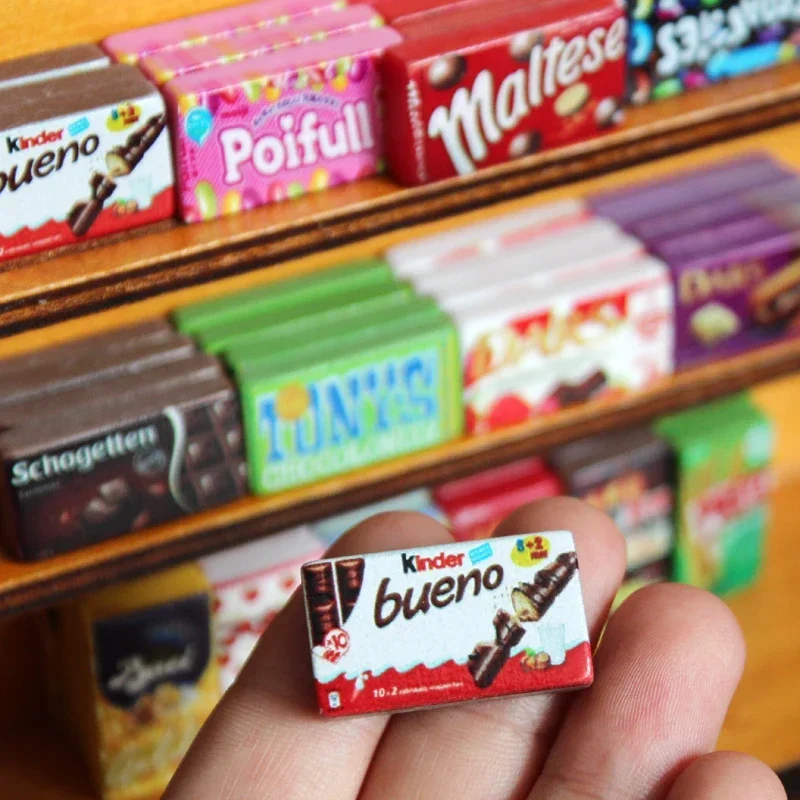 Pretend Food Toys 5pcs/set1/6 Scale Miniature Dollhouse Chocolate Snacks Mini Play Food for BJD Blyth Accessories Toy Girls Gift