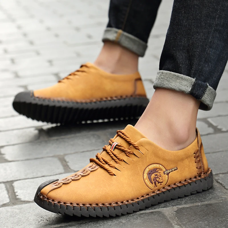 Cheap Men Flat Loafer Classic Split Leather Casual Shoes Male Hand Made Soft Moccasins Shoes Hot Sale Office Driver Shoes Light