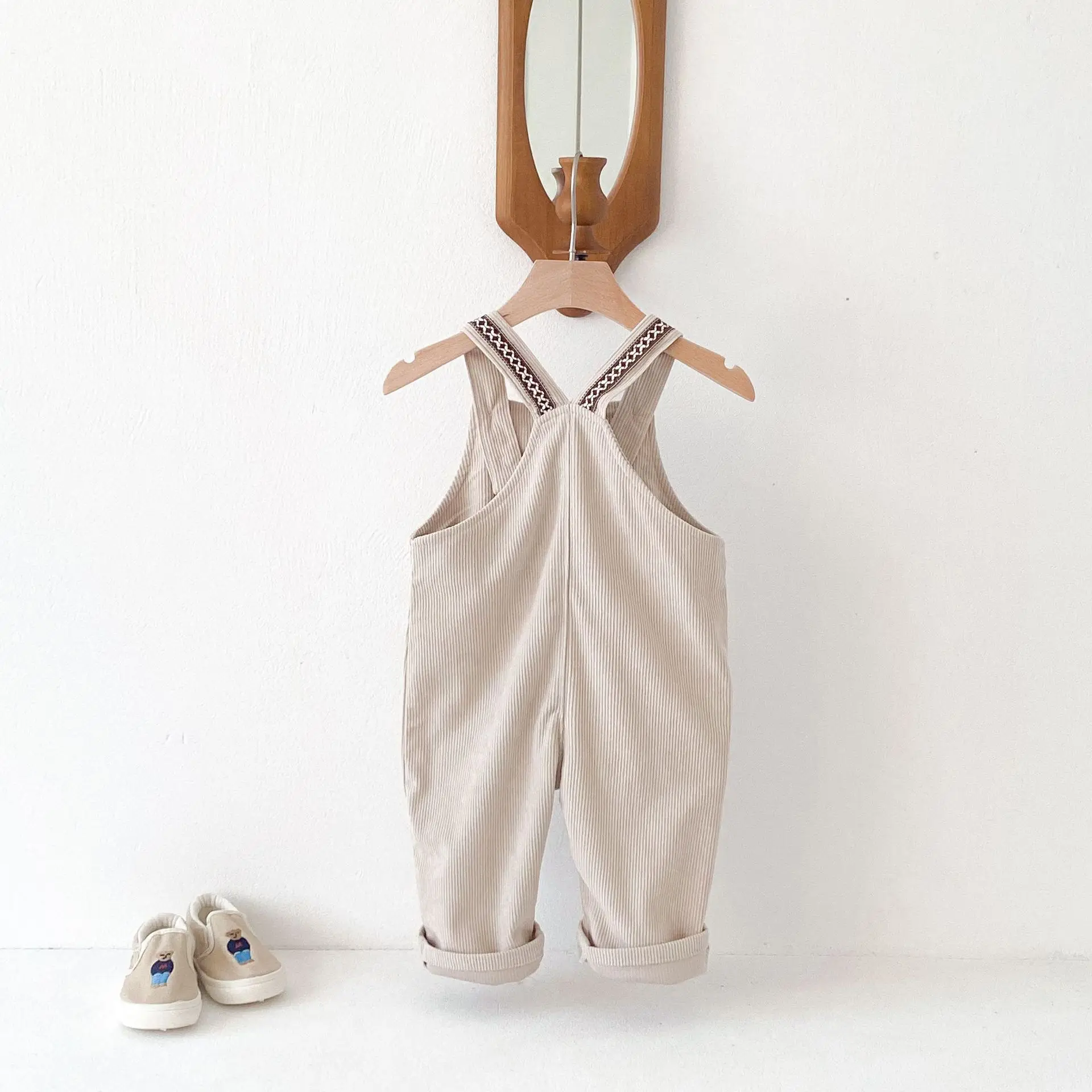 2025 Spring New Children Loose Corduroy Overalls Baby Girls Solid Casual Pants Boys Comfortable Strap Trousers Kids Clothes