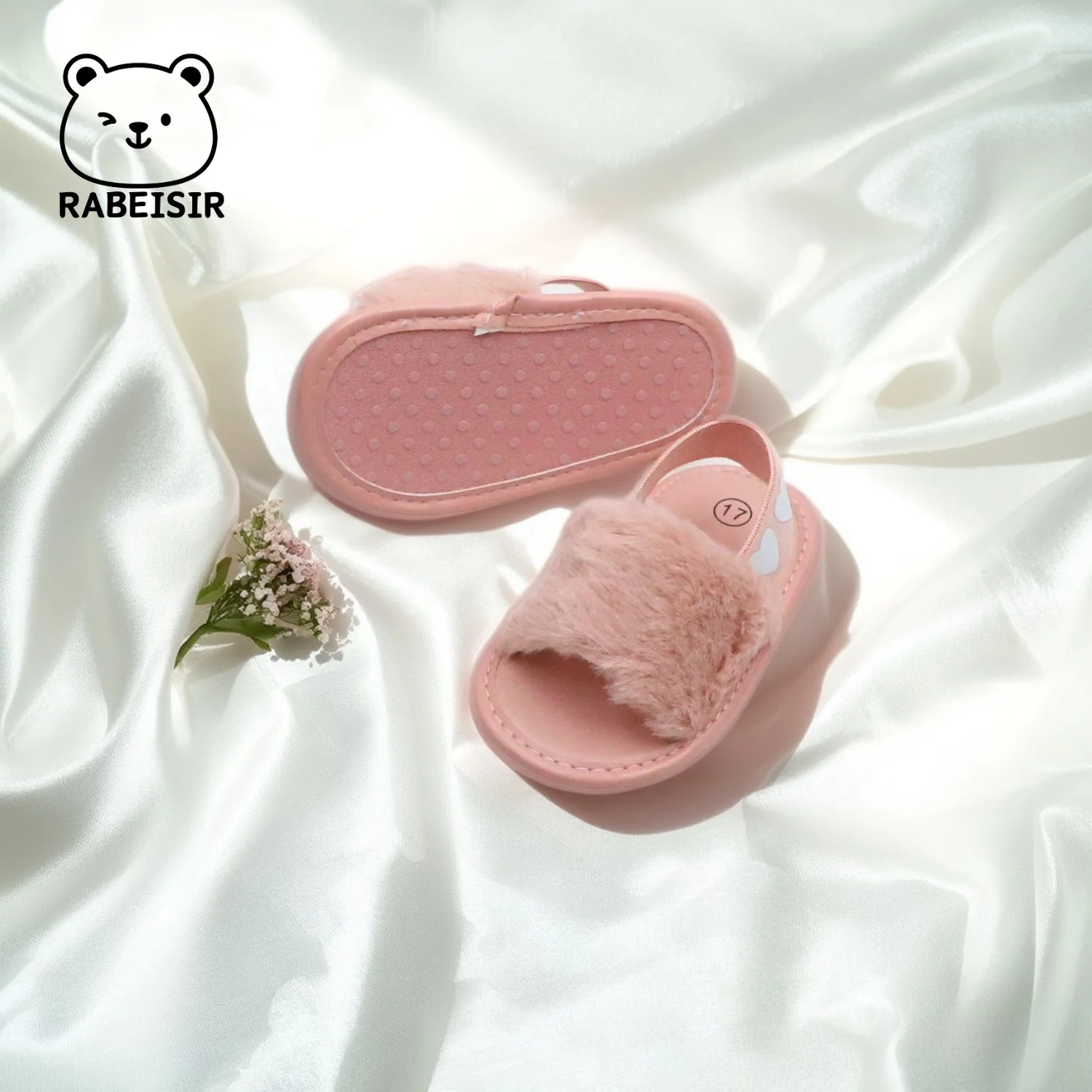 【Quality】 Baby girl winter breathable front shoes cute plush toddler shoes baby shoes.