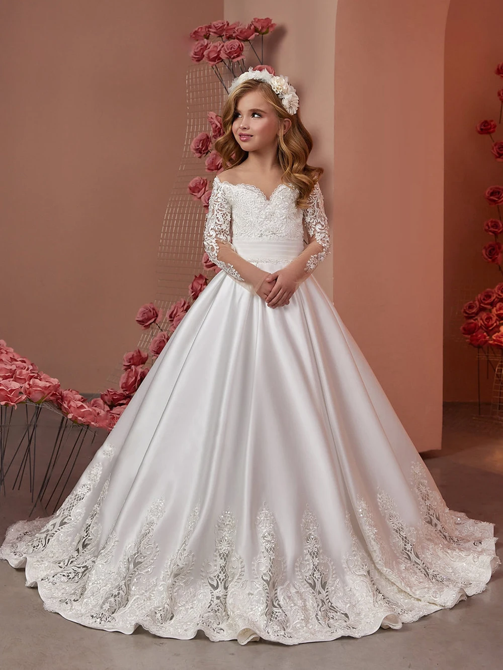 White Lace Satin Flower Girl Dresses Applique Off Shoulder Puffy Elegant Kids Wedding Party Dress Birthday Evening Ball Gown