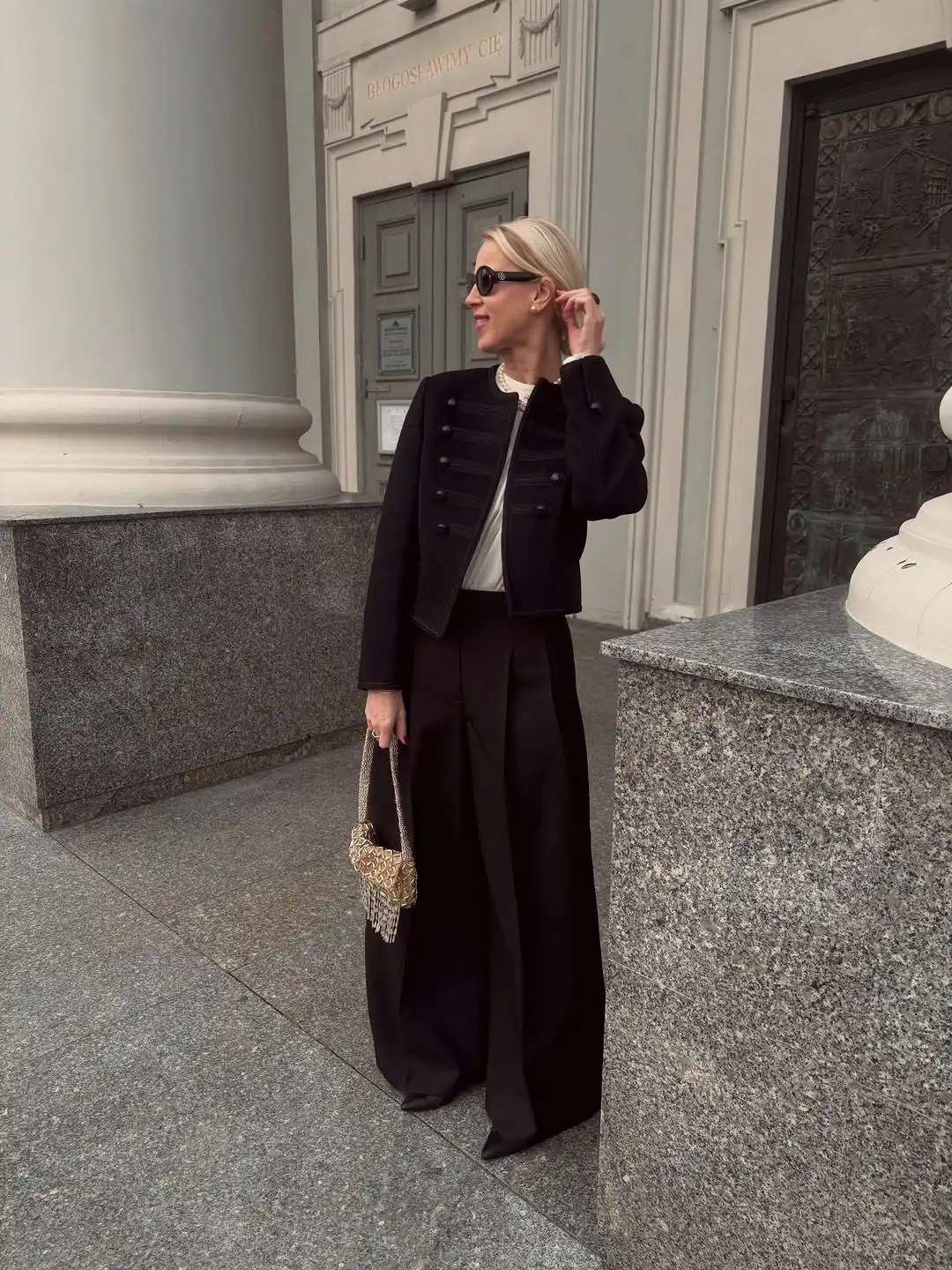 Chic Black Round Neck Napoleon Military Jacket Women Casual Full Sleeve Buttons Cropped Slim Coat 2026 Lady Daily Street Jackets 10 S3d1edeb58970465892c46d0a68e9149bG
