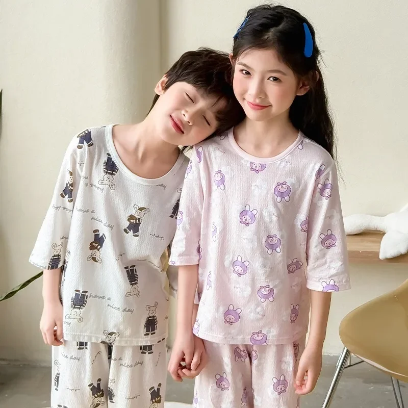 طقم بيجامات صيفي للأطفال من القطن بنصف كم وسراويل ناعمة قابلة للتنفس ملابس نوم للأطفال على شكل الدب الكرتوني ملابس غرفة التيار المتردد ملابس للأولاد والبنات