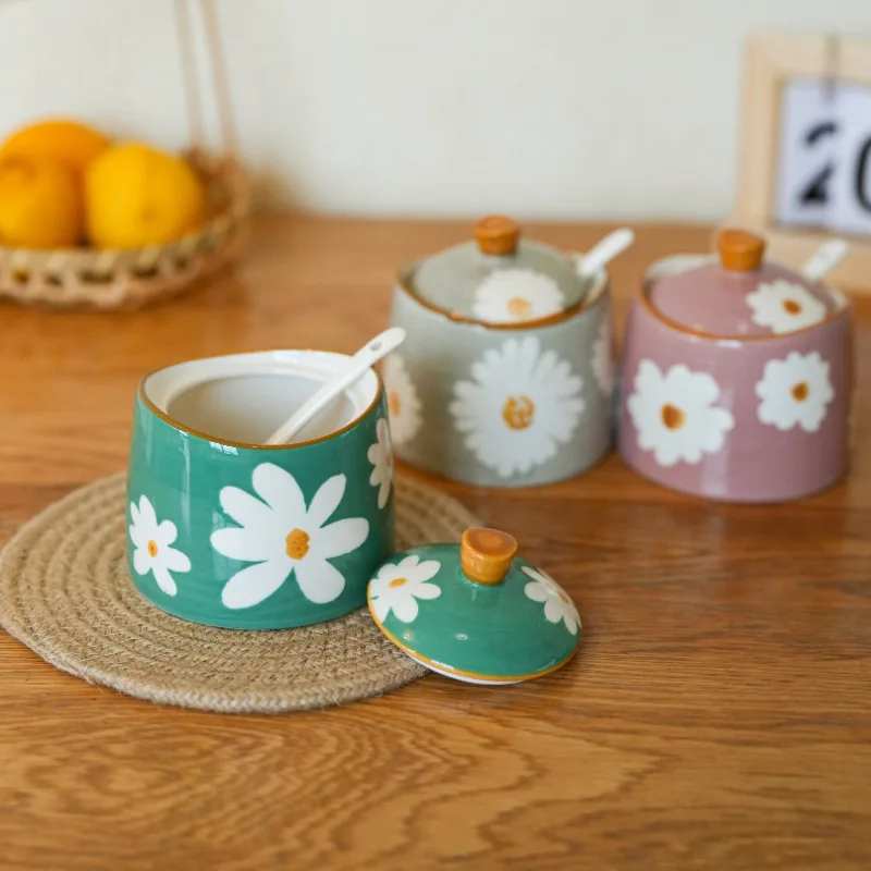 Ceramic seasoning jar household chili oil tank kitchen seasoning box sugar jar salt jar 1pc