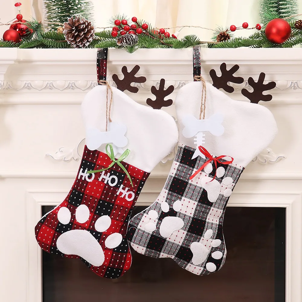 

Cute Christmas Socks Plaid Cartoon Xmas Tree Pendant Cat Claw Hanging Ornaments Christmas Gift Bag Kindergarten Children's Gift
