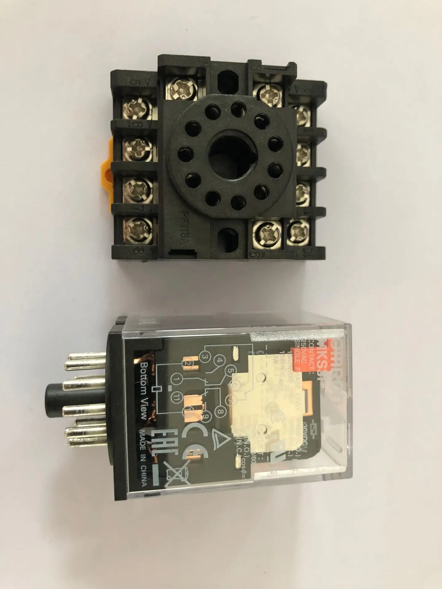 Volakebeing Relais 11-polig DC 12V - 10A 250VAC, MK3P-I Für Steuerung & Automatisierung