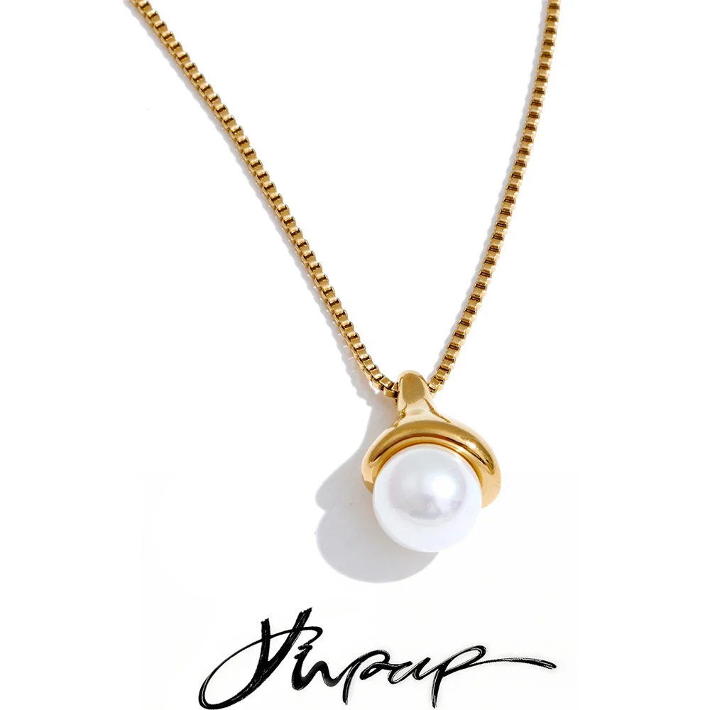 Yhpup Stainless Steel Round Pendant Necklace