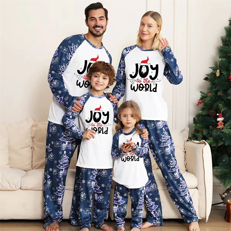 

2023 Christmas Family Matching Outfits Long Sleeve Father Mother Children Baby Pajamas Set Printed Mommy and Me Xmas Pjs Clothes