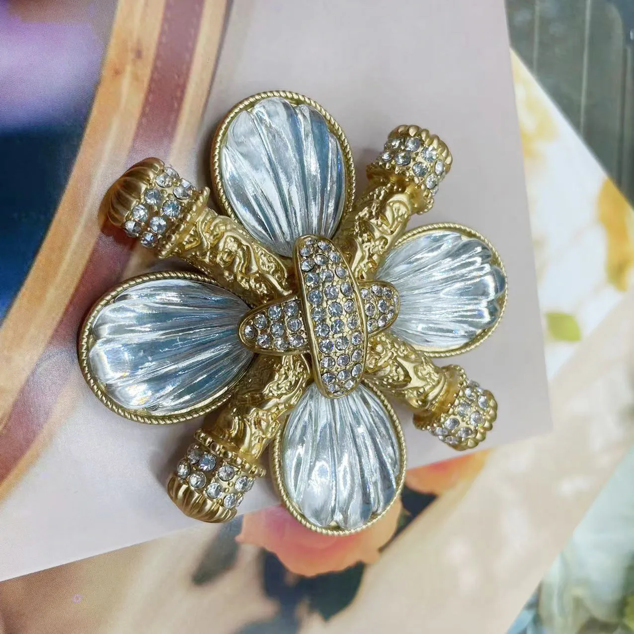 Fashion Brooch Accessories 2023 High Quality Vintage Ancient Style - Main Image