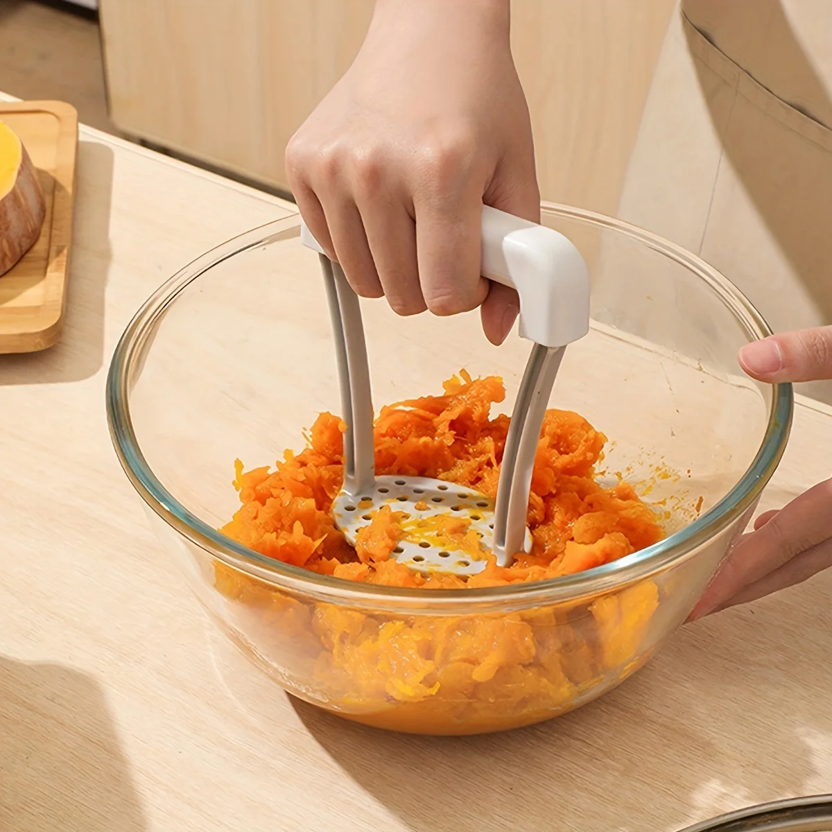 1PCS Manual Potato Masher Plastic Pressed Potato Smasher Portable Kitchen Tool For Babies Food Fruit Baking Kitchen Acceesories Potato Masher